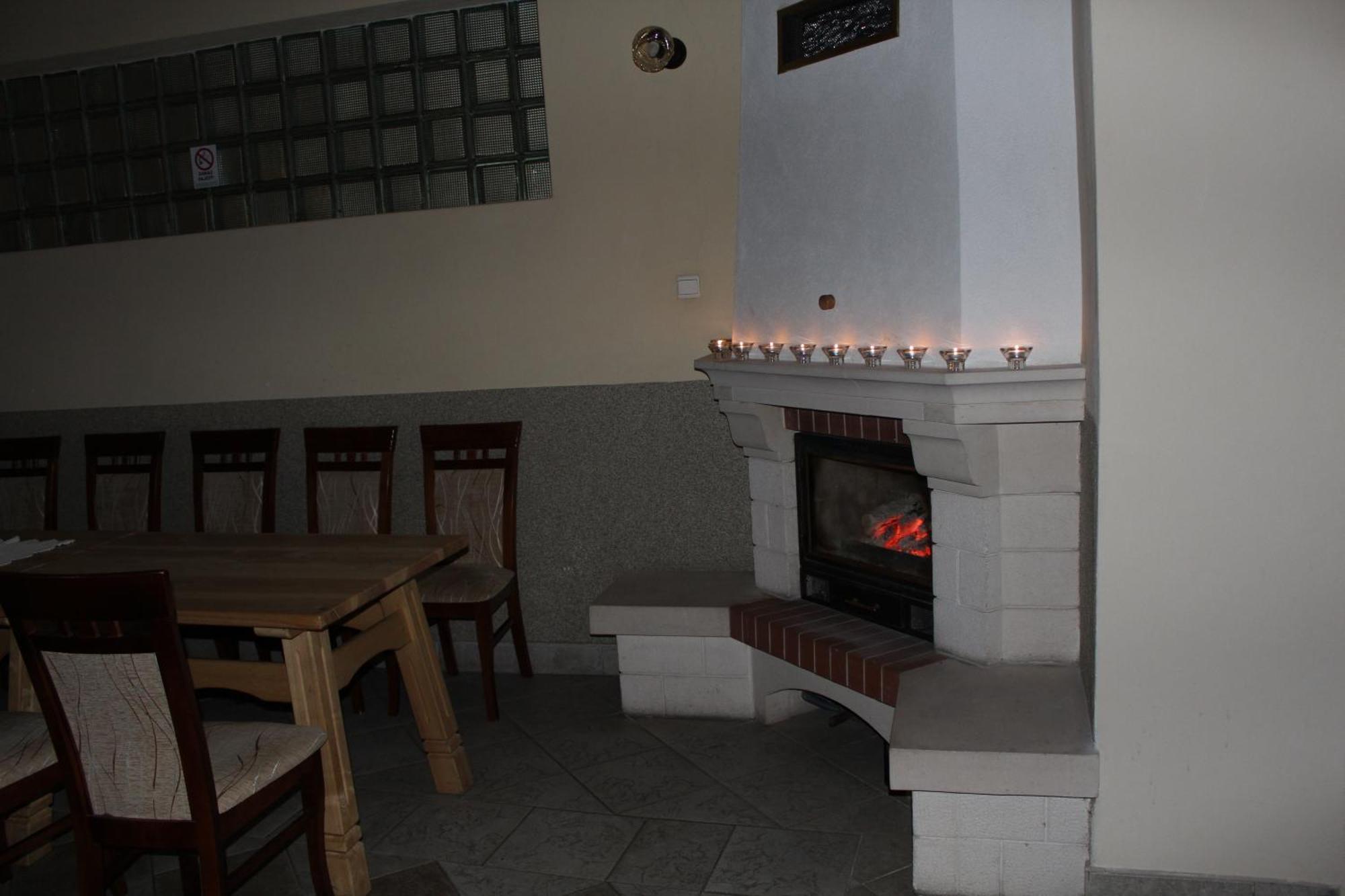 Heľpa 卢卡斯旅馆酒店 外观 照片